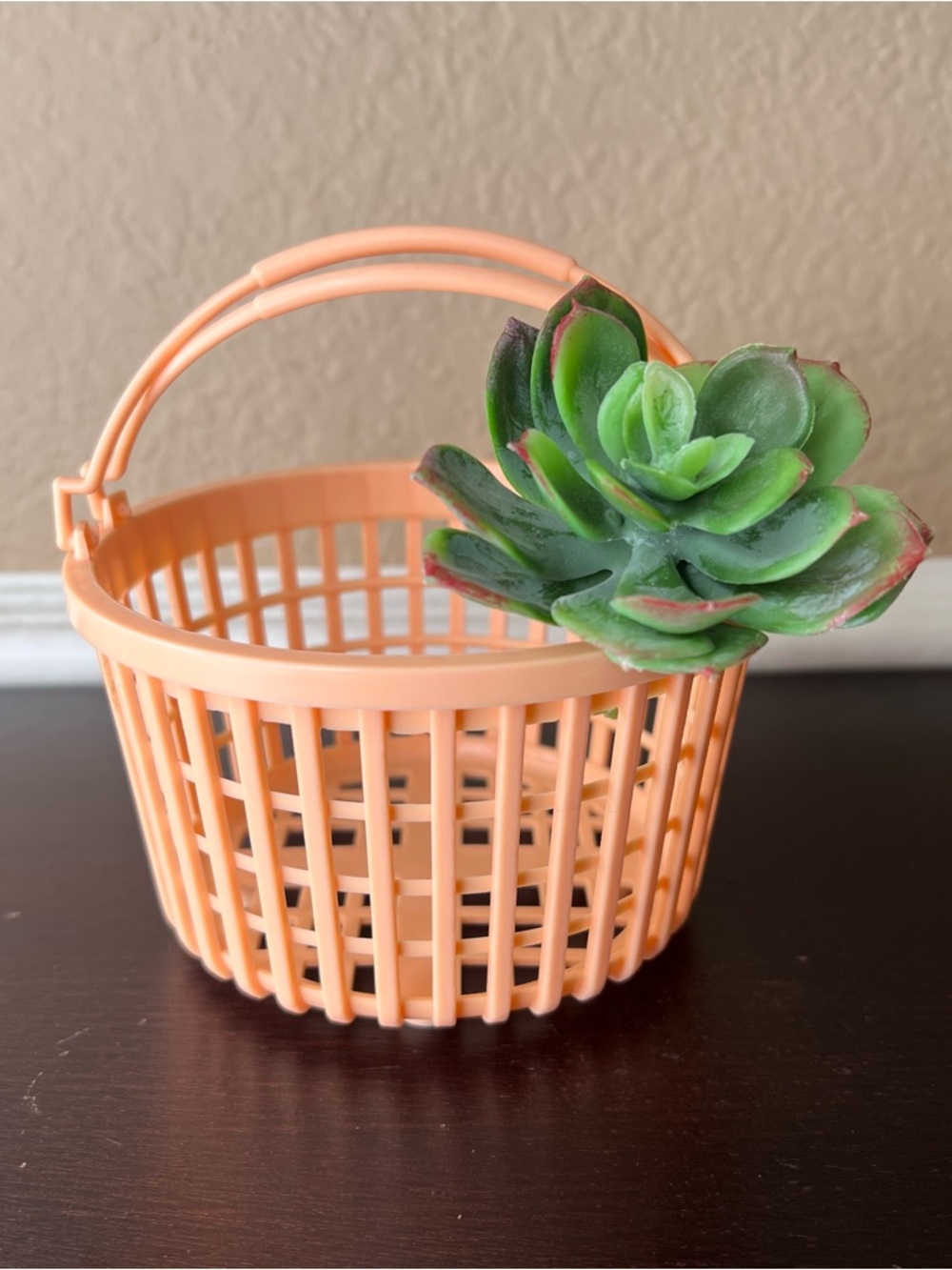 Vintage 1980s Mini Peach Plastic Basket Folding Handles Easter Decor Toy Display